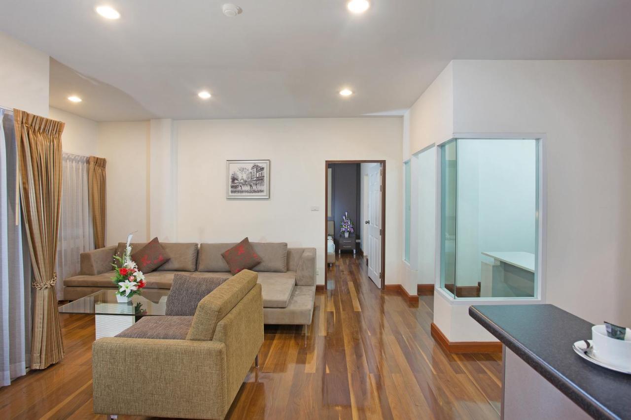 C-House & Residence Hotel Amata City Pluak Daeng エクステリア 写真