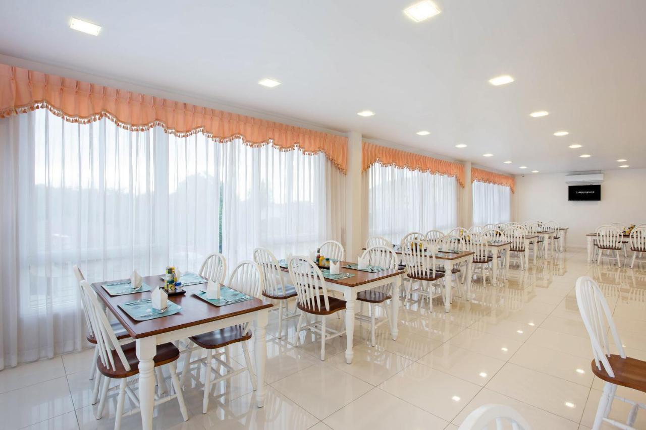 C-House & Residence Hotel Amata City Pluak Daeng エクステリア 写真